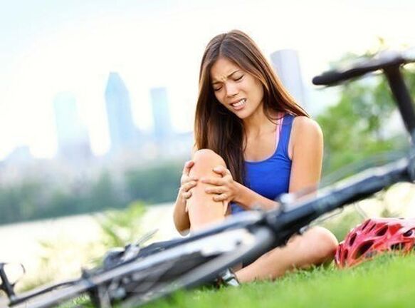 knee injury as a cause of arthrosis